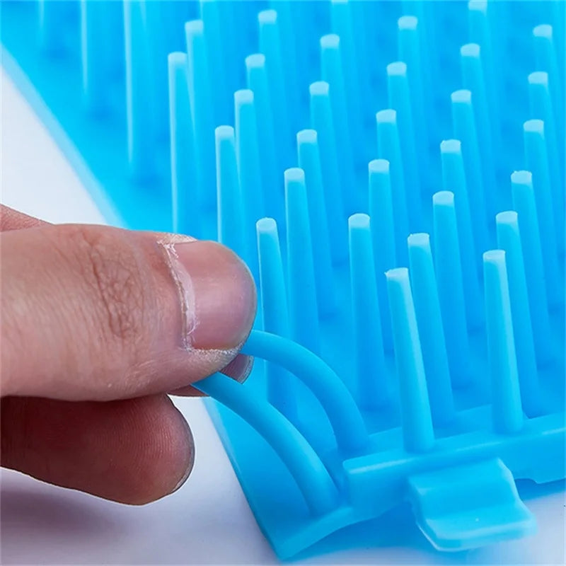 Copo Limpador de Patas Portátil para Cães – Limpeza Rápida e Suave