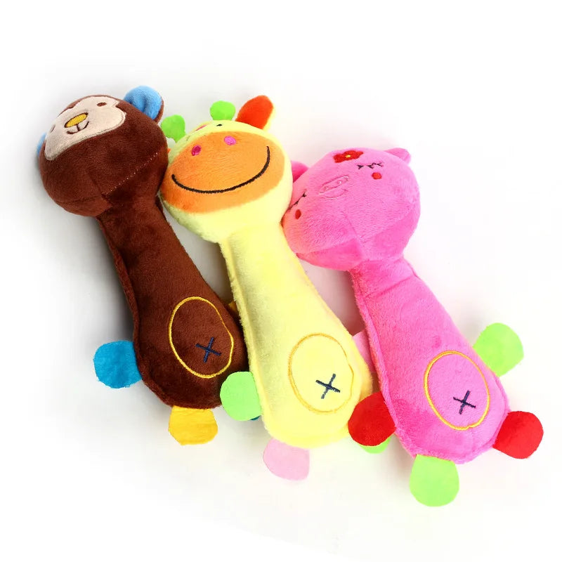 Brinquedo de Pelúcia Irresistível e Durável com Apito - Diversão Garantida para o Seu Cão Pequeno